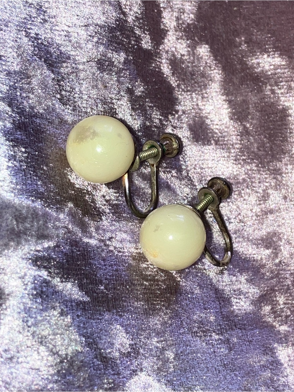 Vintage Stamped Sterling Silver Classic Cream Bead Screw-Back Earrings